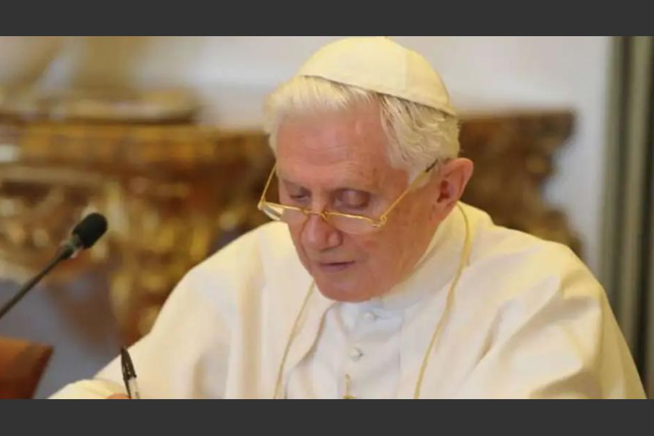 El papa emérito Benedicto XVI manifestó su "conmoción y vergüenza" por la pedofilia en la iglesia tras el informe que lo acusa de pasividad en casos de abuso a menores en Alemania. (Foto ilustrativa: aciprensa.com)