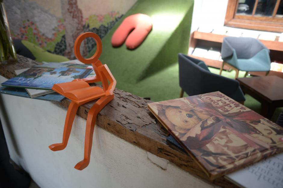 La Teca es un espacio diseñado para los amantes de la lectura. (Foto: Wilder López/Soy502)