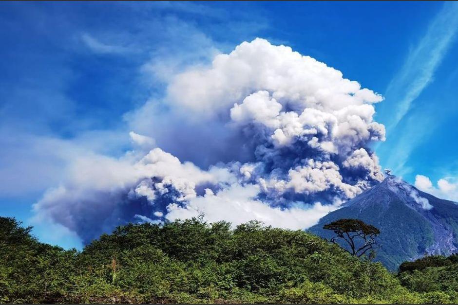 El volcán de Fuego incrementó su actividad desde el sábado 2 de julio. (Foto: Conred)