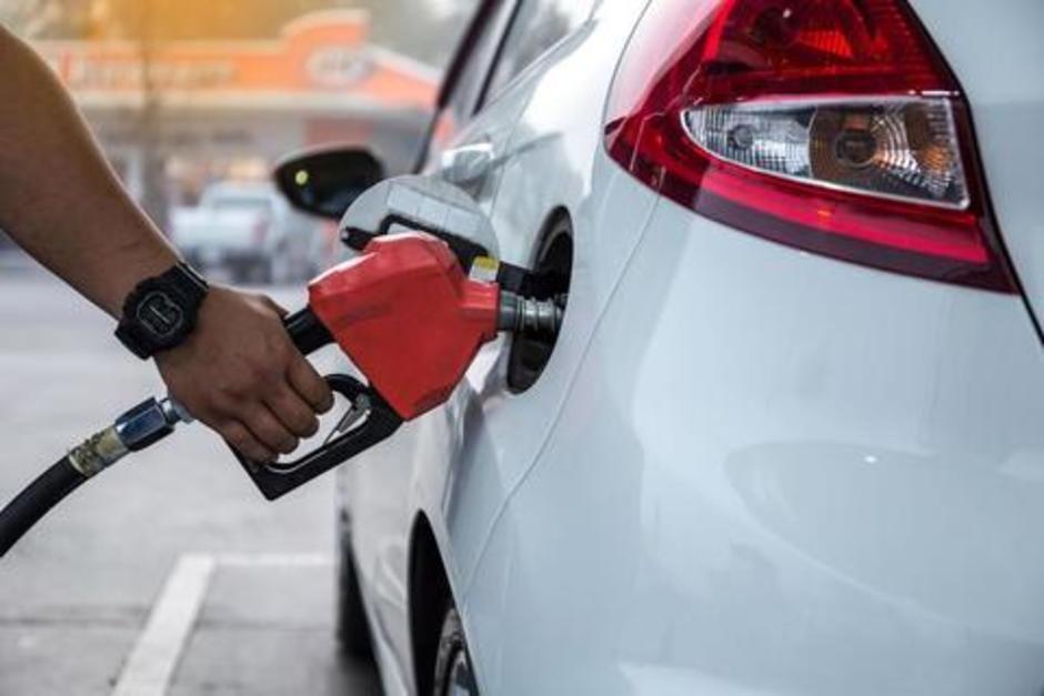 Este martes, el MEM publicó los precios de los combustibles. (Foto: Archivo/Soy502)