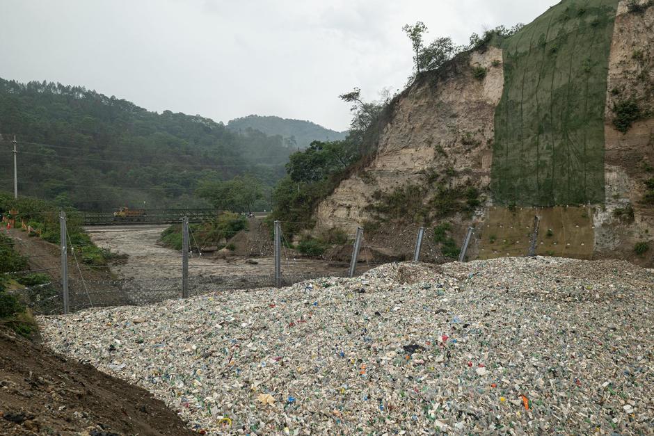 La organización mostró de una manera más amplia cómo se origina el problema desde la Ciudad de Guatemala. (Foto: Ocean Cleanup)