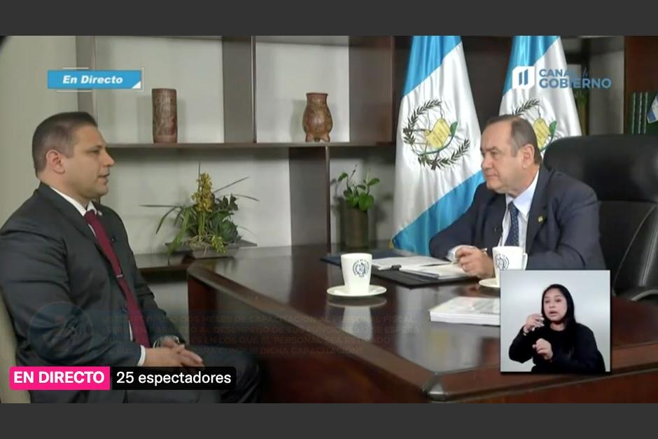 El presidente Alejandro Giammattei realizó una segunda ronda de entrevistas con los aspirantes a dirigir el MP e inició con Henry Alejandro Elías Wilson. (Foto: Captura de pantalla)