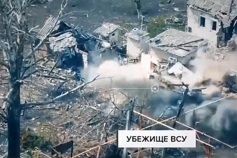 Un dron captó como los rusos destruyeron una ciudad de Ucrania. (Foto: Captura de pantalla)