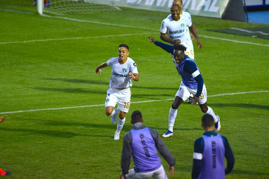 Óscar Santis marcó el gol de la victoria en la final de vuelta ante Municipal. (Foto: Nuestro Diario)