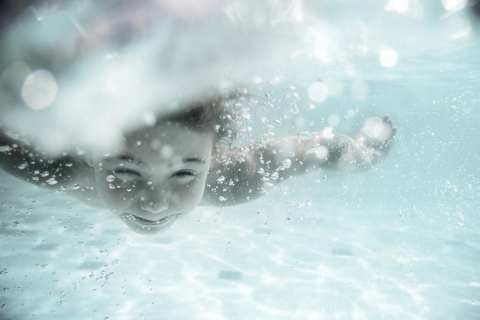 La muerte de un niño que se ahogó en su clase de natación en el colegio ha conmocionado en México. (Foto: Shutterstock)
