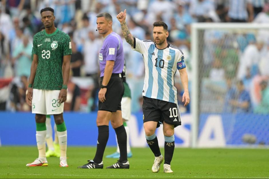 El VAR anuló varios goles de Argentina en la primera parte. (Foto: AFP)&nbsp;