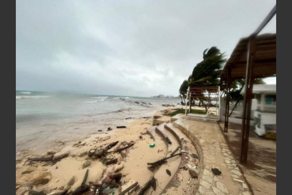 Julia se convirtió en huracán al momento de llegar a la Isla de San Andrés de Colombia. (Foto: AFP)