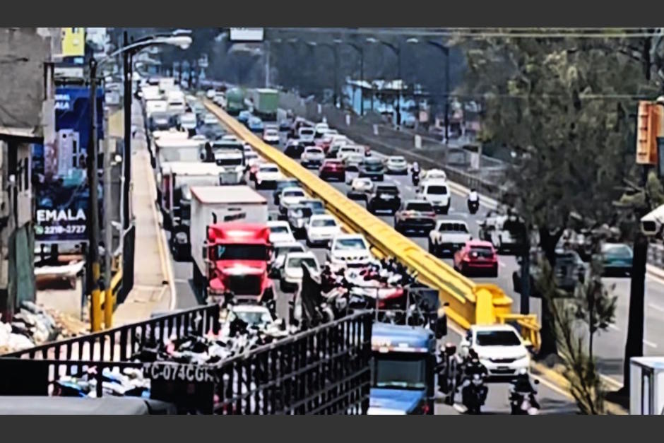 Reportan complicaciones de tránsito en distintas zonas de la Ciudad de Guatemala, estas son las razones. (Foto: Amílcar Montejo)