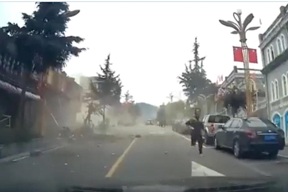 Otro video del terremoto en China sorrpendió al mundo por la magnitud del sismo. (Foto: Captura de pantalla)