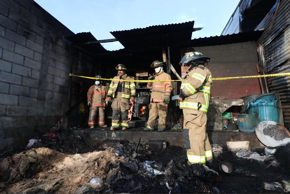 El incendio se registró en una vivienda donde funcionaba una tortillería. (Foto: CBV)