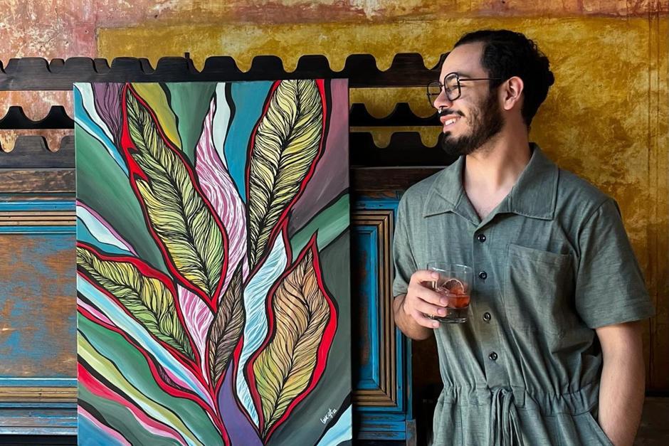 Es posible observar su trabajo en las paredes de diversos restaurantes, negocios y clínicas del país.&nbsp;(Foto: Alex Quintanilla)