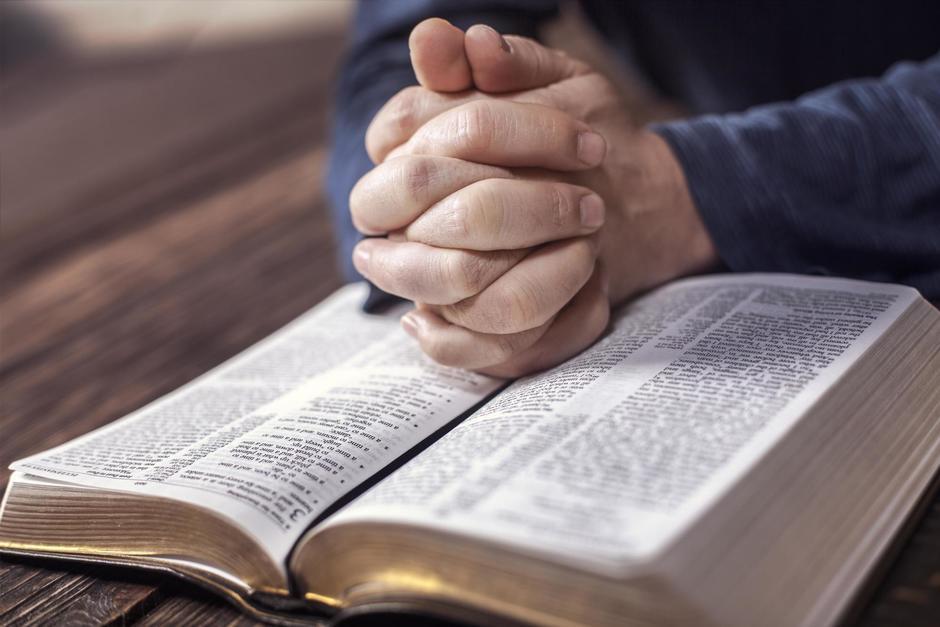 El pastor evangélico de una iglesia fue condenado a 18 años de prisión por el abuso sexual de una niña, en al menos tres ocasiones. (Foto ilustrativa: Shutterstock)