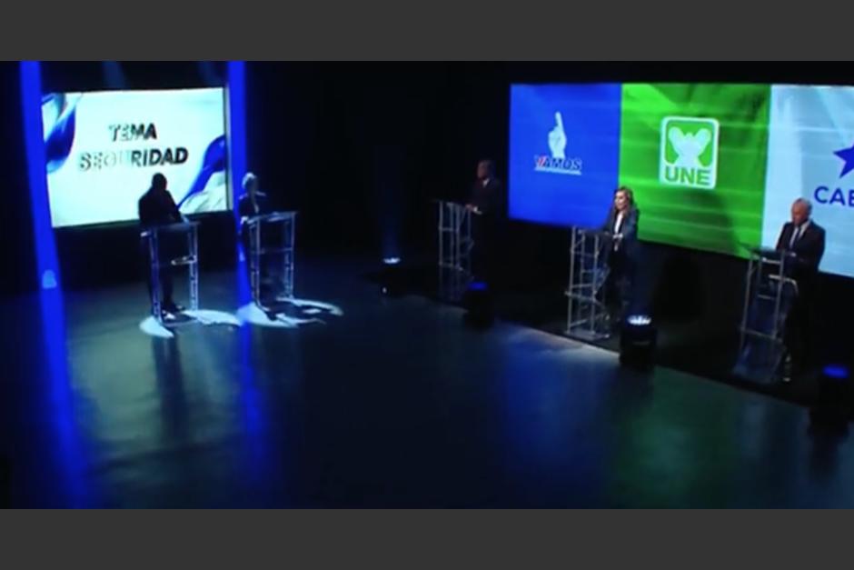 Tres candidatos presidenciales participaron en el Foro Presidenciables 2023. (Foto: captura de video)