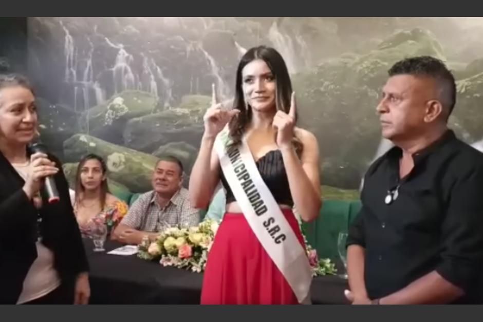 El alcalde hondureño fue aplaudido en redes por empatizar con la joven. (Foto: captura de video)
