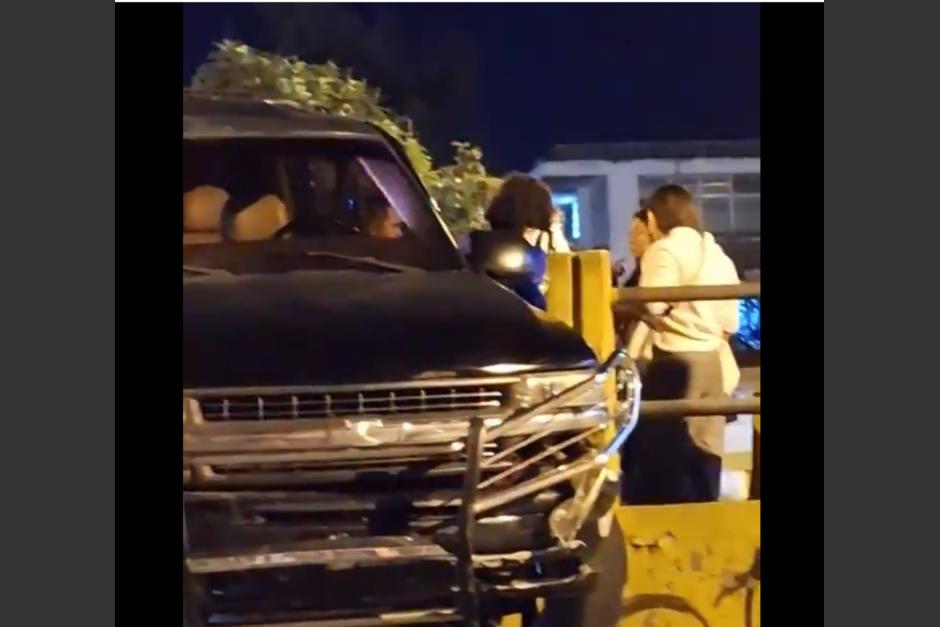 Un nuevo video exhibió el insólito accidente de un conductor en la calzada San Juan.&nbsp; (Foto: captura de pantalla)&nbsp;