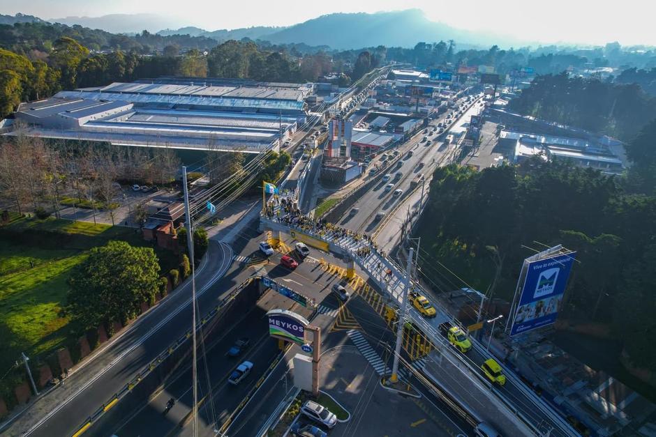 Inauguran un nuevo paso a desnivel en el kilómetro 13.5 de la ruta que conduce a El Salvador. (Foto: Sebastián Siero)