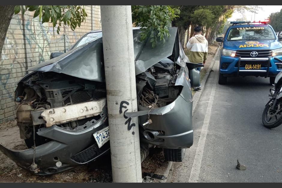 Las autoridades llegaron a la escena del accidente, pero no hallaron al responsable. (Foto: Amílcar Montejo)