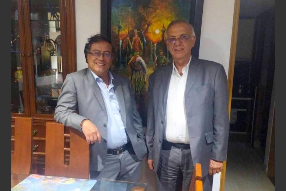 Gustavo Petro, presidente de Colombia, junto al exjefe de la CICIG, Iván Velásquez. (Foto: Twitter/Gustavo Petro)