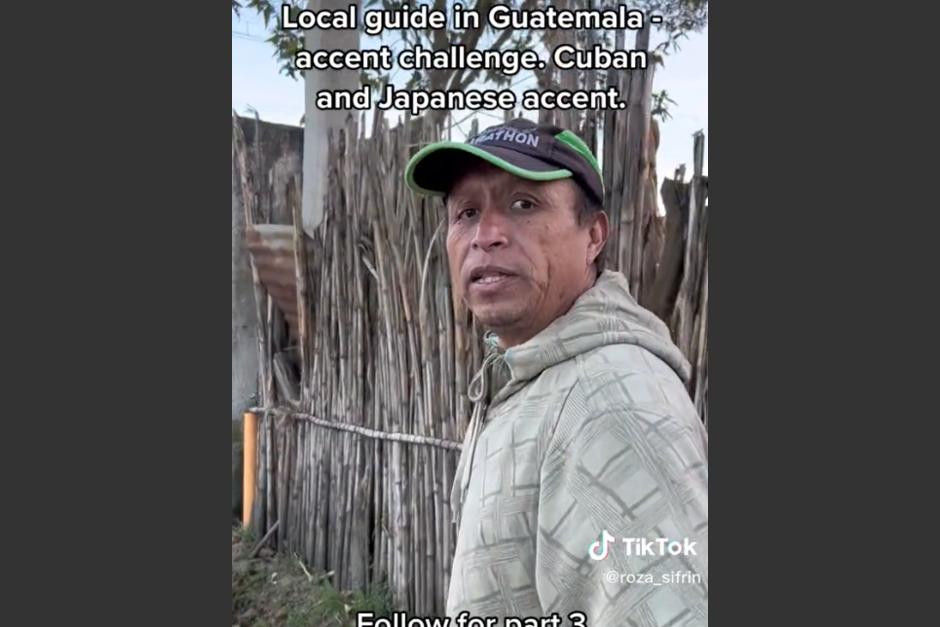 Una joven extranjera ha destacado a un guía guatemalteco por su habilidad con los idiomas. (Foto: captura de video)