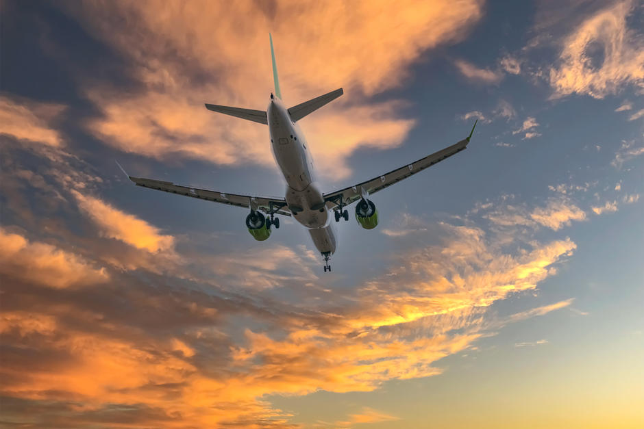 Expertos hablan sobre el mejor horario para viajar en avión. (Foto: Shutterstock)&nbsp;