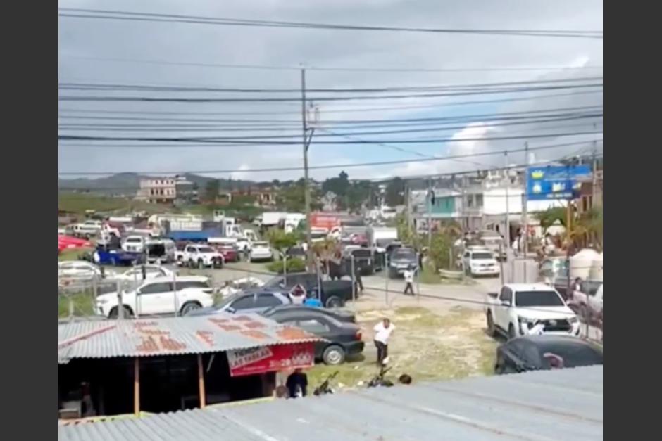 Se registra balacera en un desfile hípico que se realizaba en Huehuetenango este sábado. (Foto: captura de video)