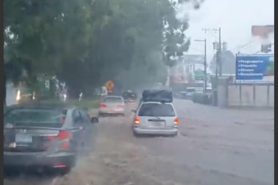 Se registran inundaciones en varios puntos del país, entre ellos San Lucas. (Foto: captura de video)