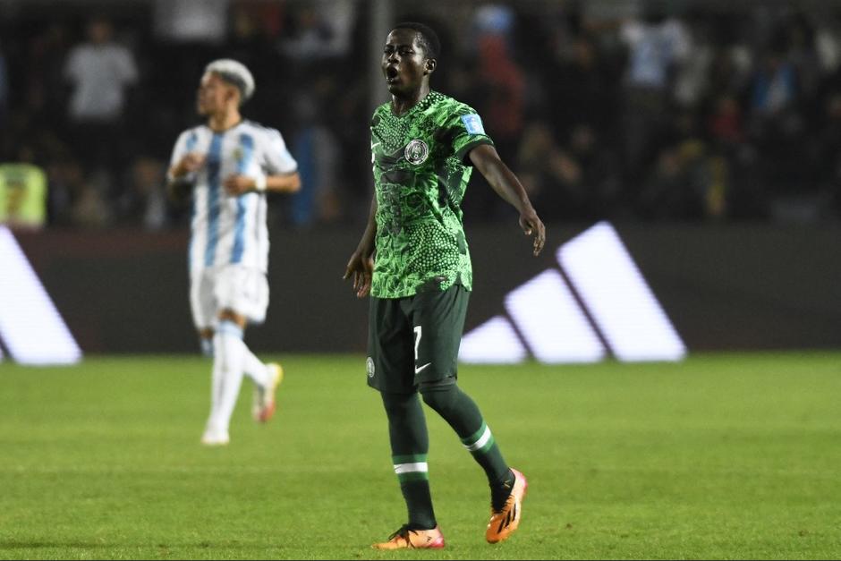 La selección africana no pudo entrenar antes del partido contra los locales. (Foto: AFP)