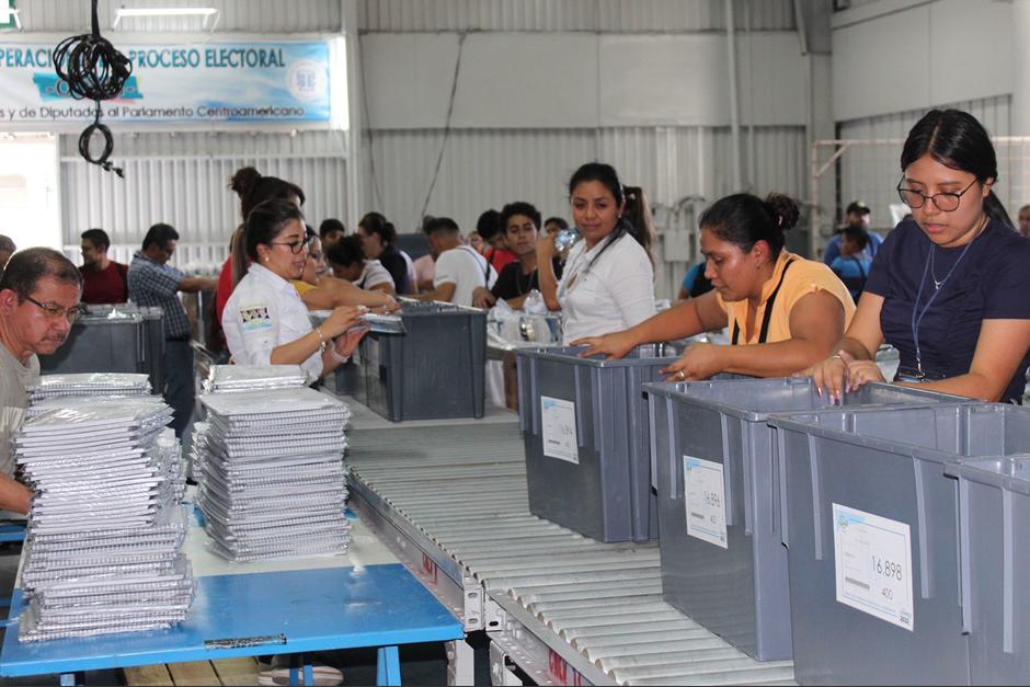 Este fin de semana inició el traslado de las cajas electorales hacia los diferentes distritos. (Foto: TSE)