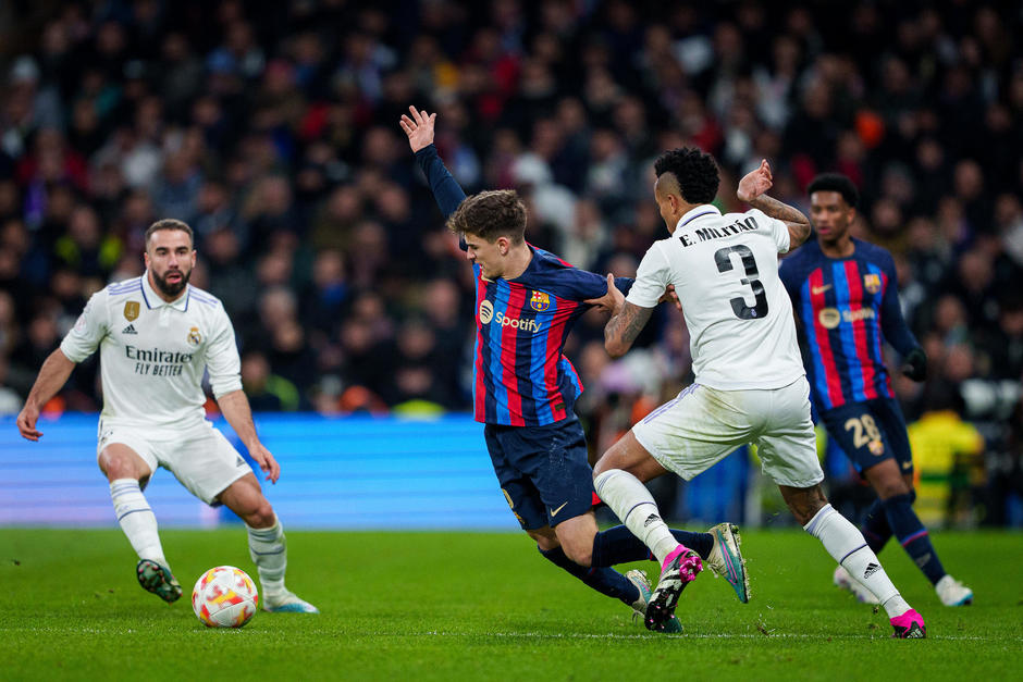 Gavi podría quedar como agente libre al final de la temporada si el Barcelona no resuelve su inscripción en el primer equipo. (Foto: FC Barcelona)