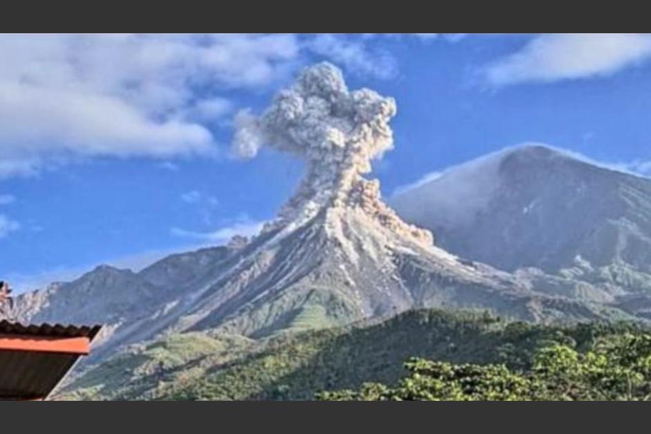 Una imponente erupción del Volcán Santiguito fue captada en video. (Foto: archivo/Soy502)
