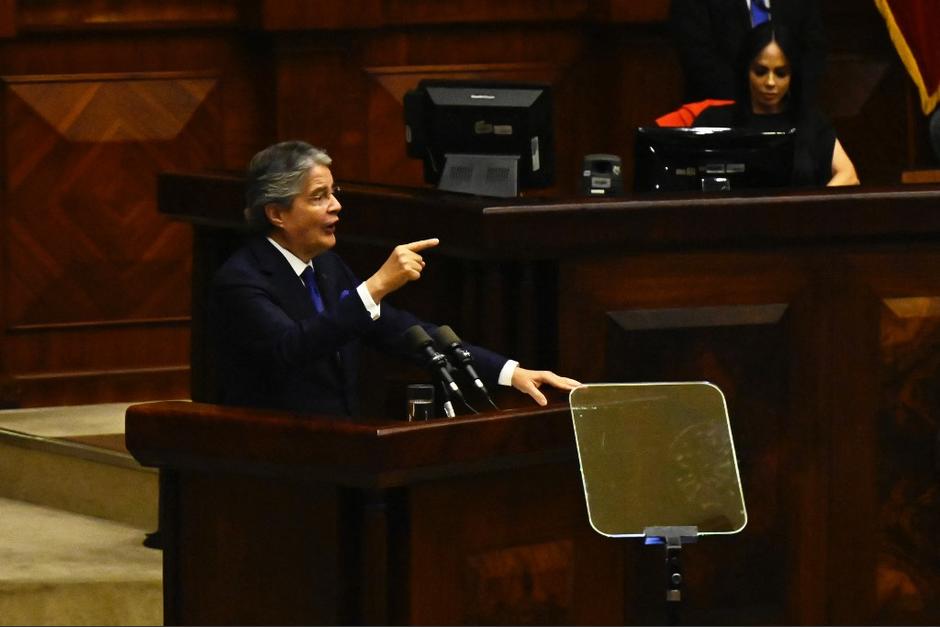 El presidente de&nbsp;Ecuador, Guillermo Lasso, alegó el martes ante el Congreso su "total, evidente e incuestionable" inocencia en el presunto delito de peculado. (Foto: AFP)&nbsp;