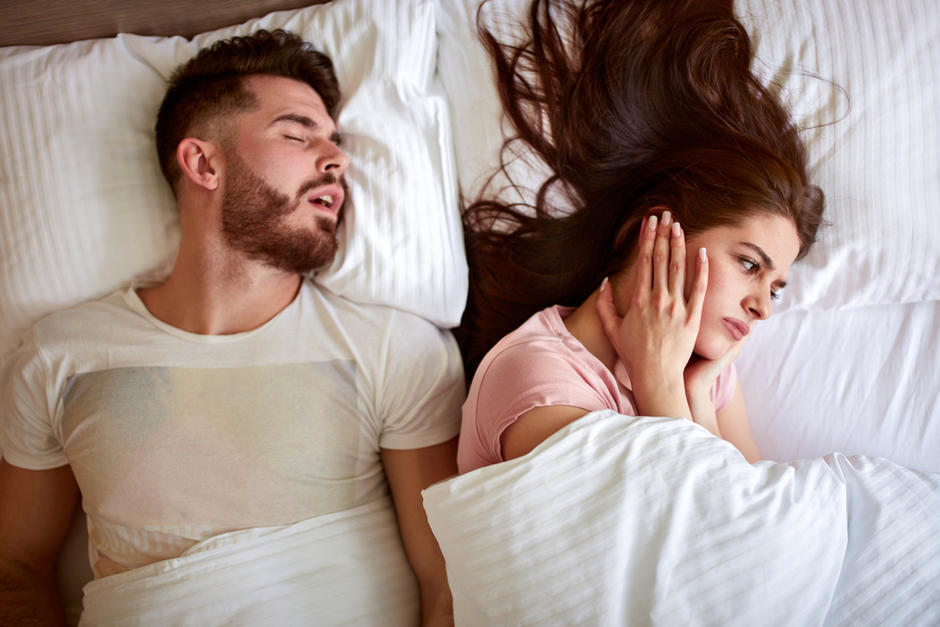 Dormir en pareja podría tener algunos riesgos. (Foto:&nbsp;Shutterstock)