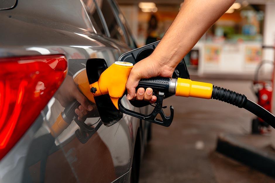 Autoridades aseguran que Guatemala tiene los precios más bajos en los combustibles, comparados con la región. (Foto ilustrativa: Shutterstock)