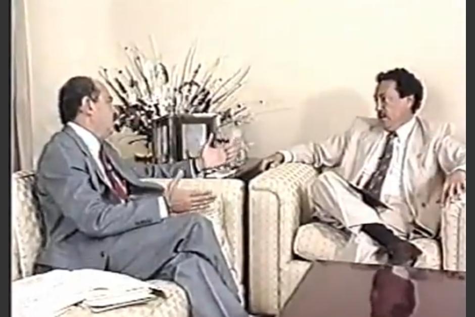 Jorge Serrano (izq.) y Vinicio Cerezo (der.) en un debate político. (Foto: captura de pantalla)