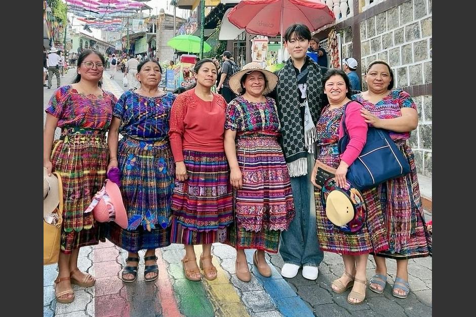 El popular tiktoker presumió su viaje a Guatemala con una fotografía especial tomada en el país. (Foto: Instagram/Betokang)