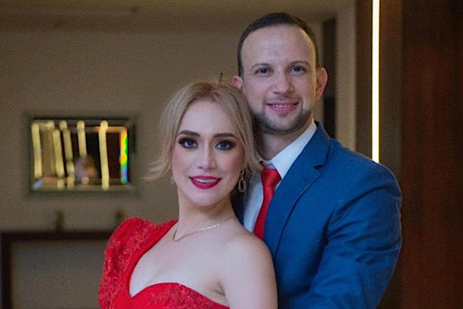 Alejandra Portillo y Kevin Cordón se comprometen. (Foto: Instagram)