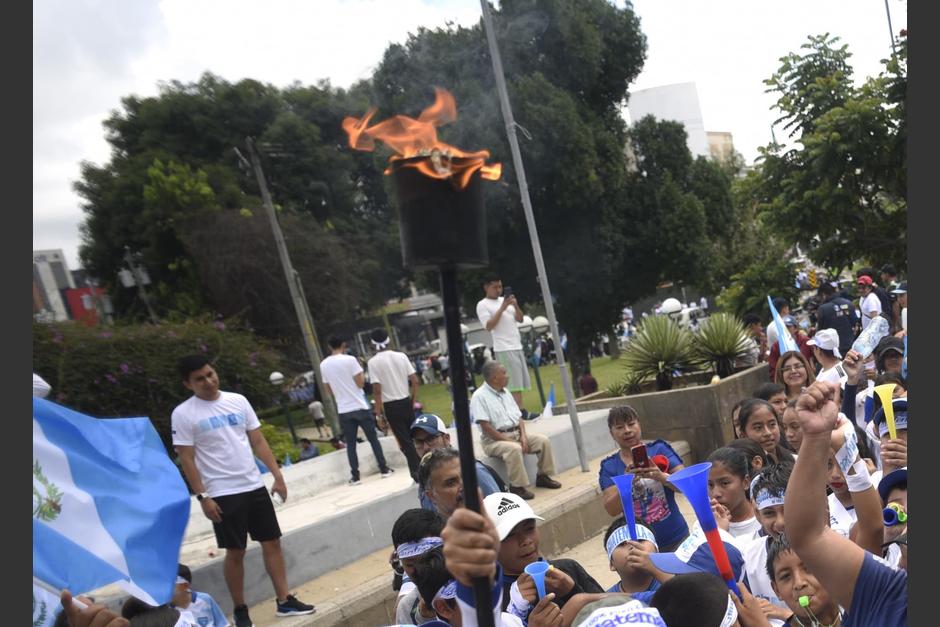 Tres menores y un adulto sufrieron quemaduras al encender una antorcha en San Lucas Sacatepéquez. (Foto ilustrativa: Wilder López/Soy502)