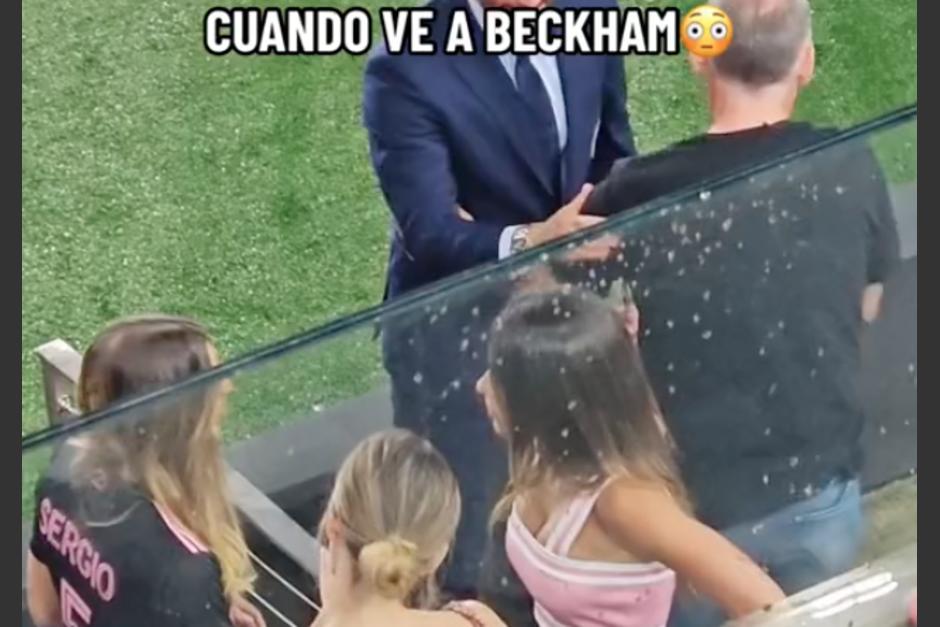 El gesto de Antonella Rocuzzo al ver a David Beckham. (Foto: Federico Russo)