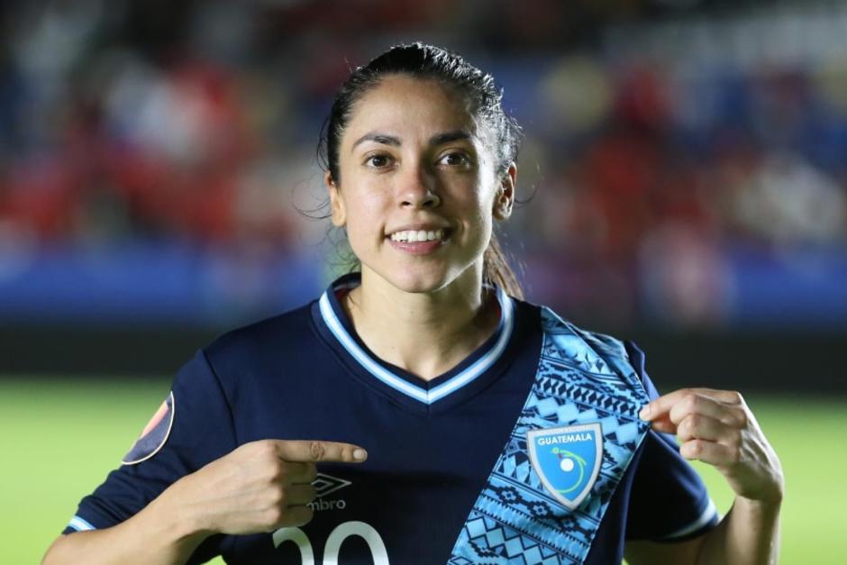 Ana Lucía Martínez anotó un doblete en el partido ante Panamá y se ganó un reconocimiento de la Concacaf. (Foto: Fedefut)