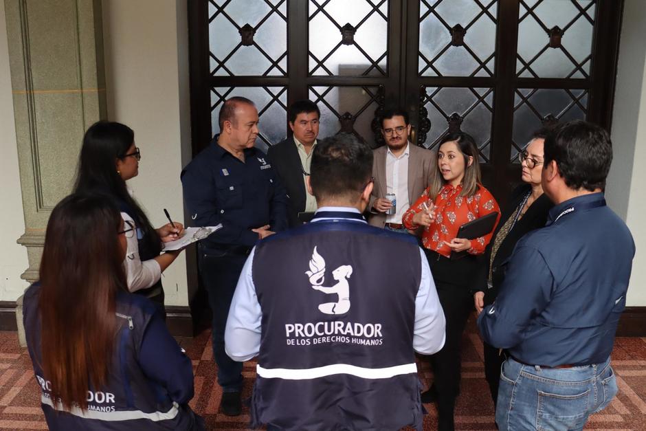 La PDH inspeccionó las instalaciones de la Secretaría de Comunicación Social. (Foto: PDH/Soy502)