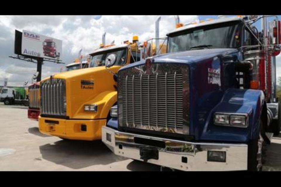 Representantes de varias empresas de transportistas le pusieron plazo al Gobierno para finalizar los trabajos en la ruta Palín-Escuintla. (Foto: Archivo/Soy502)