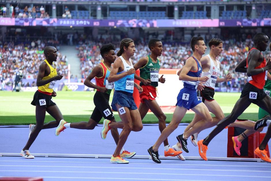 El atleta guatemalteco Luis Grijalva no logró meterse en la final de 5 mil metros. (Foto: COG)