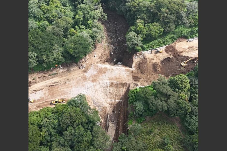 Así está la situación en el kilómetro 44 de la autopista a Palín. (Foto: Wilder López/Soy502)