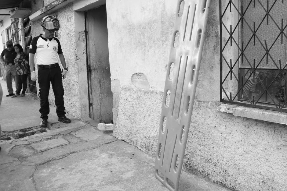 Un hombre fue ultimado a balazos en la puerta de su residencia. (Foto: Bomberos Voluntarios)