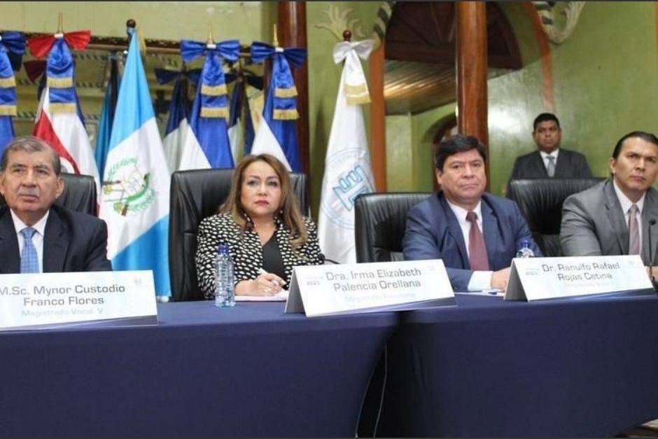 El MP acusÃ³ a dos magistrados titulares y un suplente del TSE por inscribir a Manuel BaldizÃ³n como candidato en las pasadas elecciones. (Foto: Archivo/Soy502)