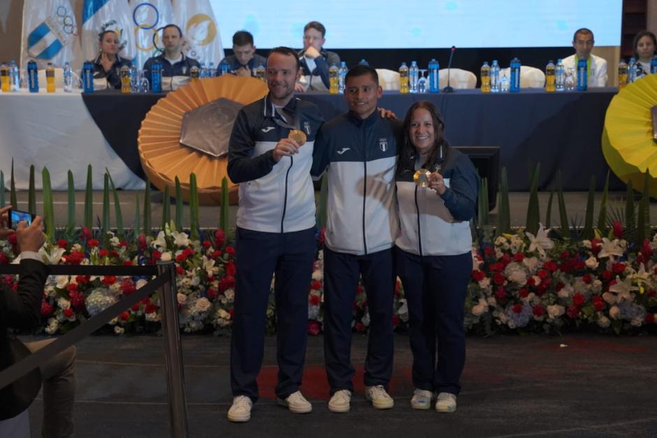 Los atletas guatemaltecos que participaron en los Juegos Olímpicos en París. (Foto: Juan Carlos Pérez/Soy502)