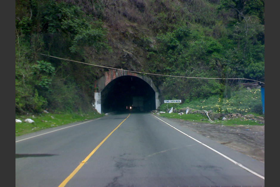 El túnel de Santa María de Jesús se ubica en el municipio de Zunil, Quetzaltenango. (Foto: RRSS)