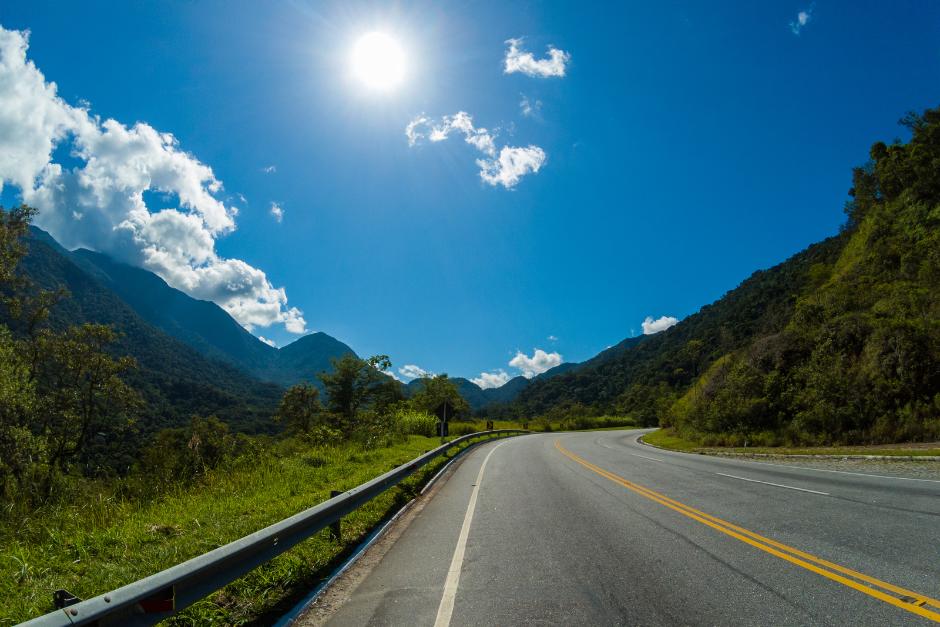 La conexión entre Fraijanes y la ruta al Atlántico consistirá en 31 kilómetros. (Foto: Canva/Soy502)