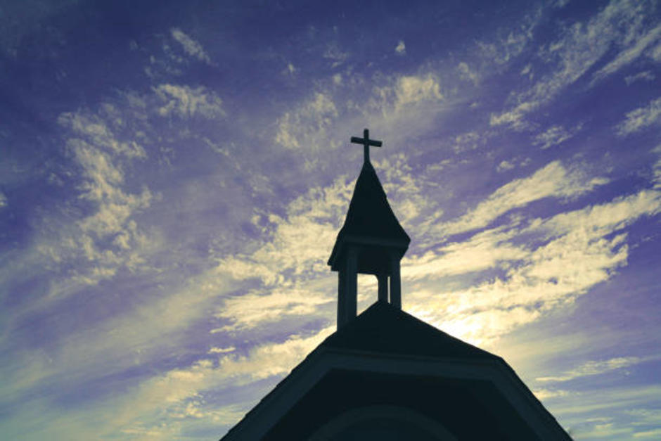 El techo de una iglesia se levantó en la Colonia “La Joya”, zona 10 de Mixco. (Foto: iStock)