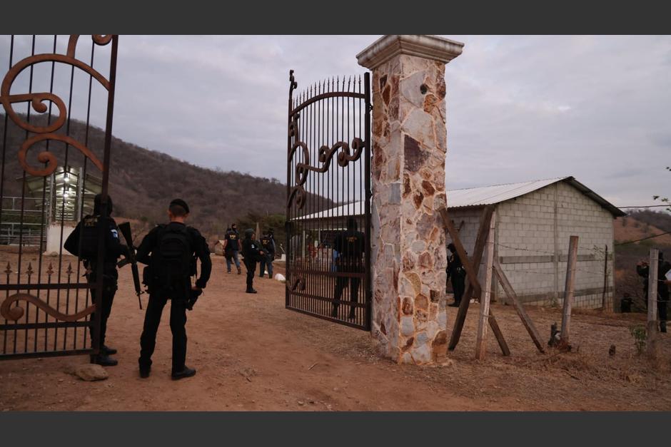 El MP continúa con los allanamientos en busca de los restos de Zoel Cruz en Zacapa. (Foto: MP)